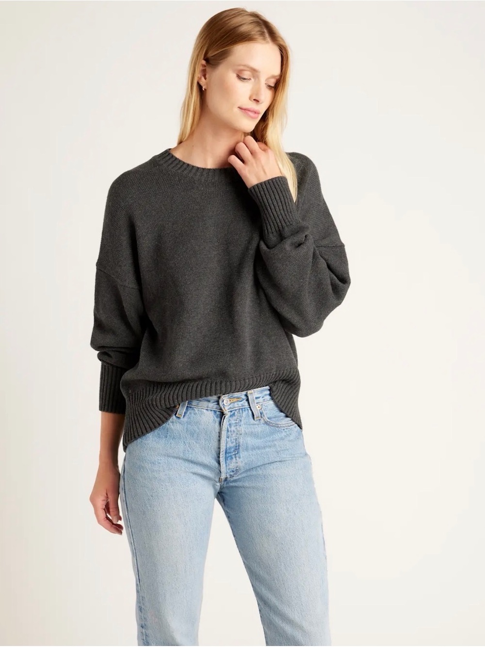 Quince 100% Organic Cotton Boyfriend
Crew Sweater